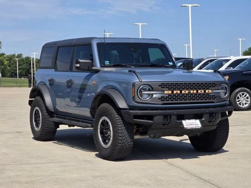 Used 2024 Ford Bronco Badlands AWD/4WD image 2