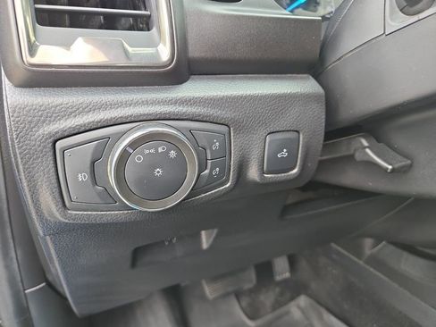 Used 2021 Ford Ranger Lariat w/ Tremor Off-Road Package AWD/4WD image 15