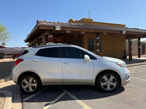 Used 2014 Buick Encore FWD image 8