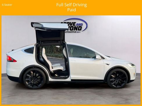 Used 2020 Tesla Model X Long Range image 8