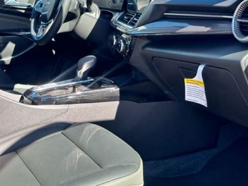 New 2025 Chevrolet Trax ACTIV image 19