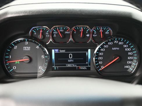 Used 2019 GMC Yukon XL SLT w/ Open Road Package image 9