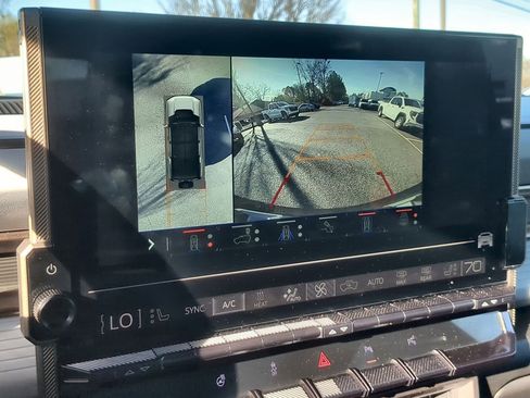 Used 2025 GMC Hummer EV 3X image 15