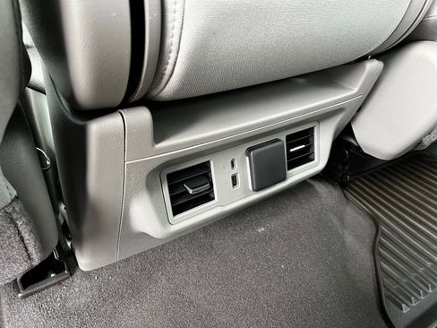 New 2026 Chevrolet Silverado 1500 LT w/ Z71 Off-Road Package image 31