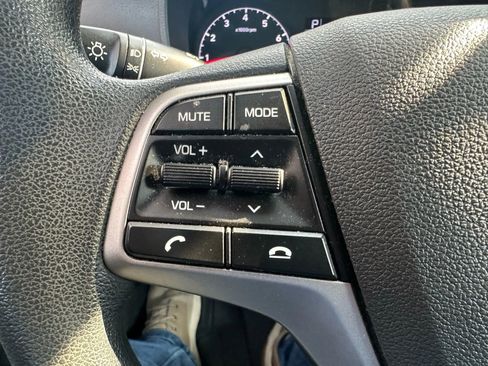 Used 2019 Hyundai Accent SE image 24