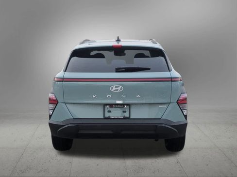 Used 2025 Hyundai Kona SEL image 5