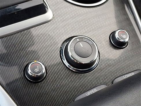 Used 2020 INFINITI QX60 Luxe w/ Essential Package image 27