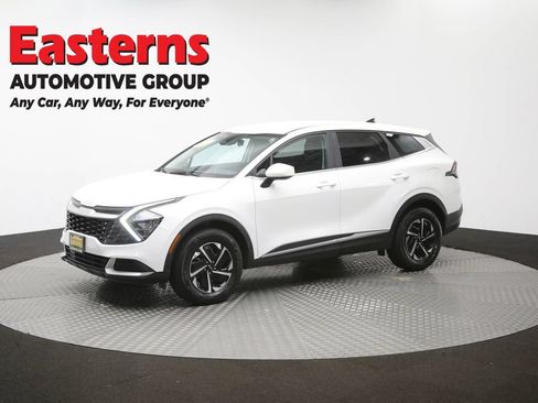 Used 2023 Kia Sportage LX AWD/4WD image 56