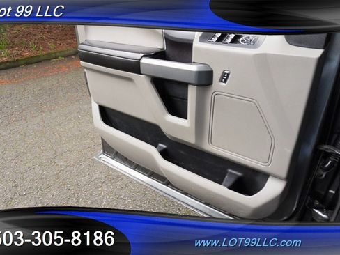 Used 2016 Ford F150 XLT AWD/4WD image 21