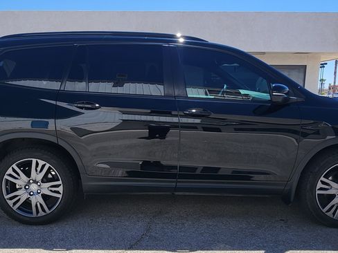 Used 2022 Honda Pilot Sport image 4