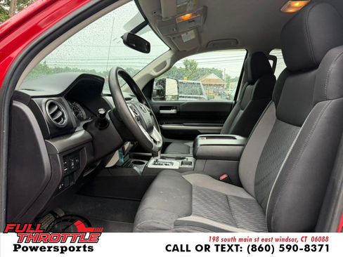 Used 2016 Toyota Tundra SR5 w/ TRD Off Road Package AWD/4WD image 18