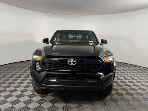 Used 2024 Toyota Tacoma TRD Off-Road w/ TRD Off Road Premium Package AWD/4WD image 2