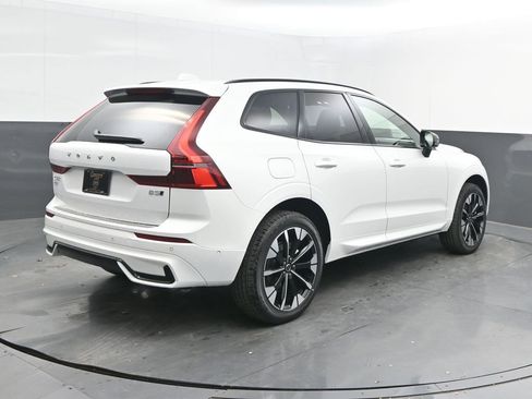 New 2026 Volvo XC60 B5 Plus w/ Protection Package Premier AWD/4WD image 7