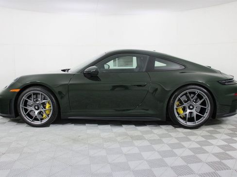 New 2026 Porsche 911 GT3 image 2