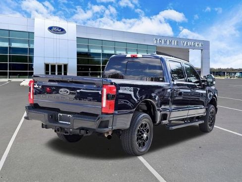 Used 2024 Ford F250 Lariat w/ Black Appearance Package AWD/4WD image 4