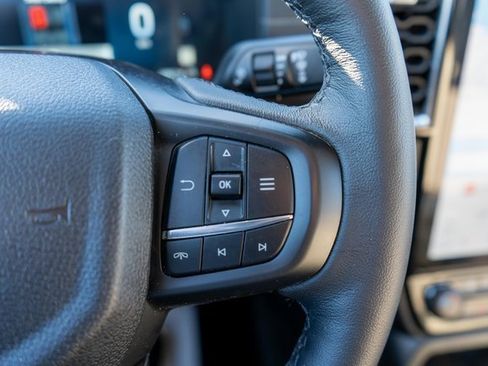 Used 2025 Ford Ranger Lariat w/ Advanced Towing Package image 23