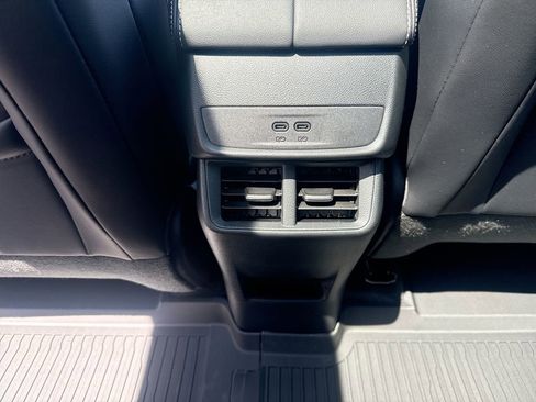 New 2026 GMC Terrain Elevation w/ Elevation Premium Package AWD/4WD image 22