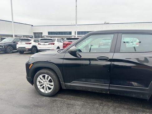 Used 2024 Chevrolet TrailBlazer LS FWD image 4