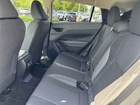 Used 2025 Subaru Crosstrek 2.5i Premium AWD/4WD image 31