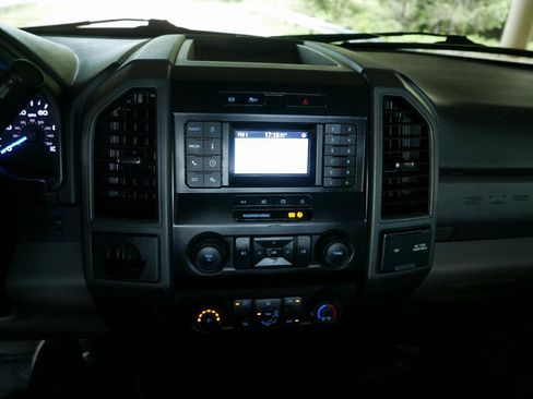 Used 2020 Ford F450 XL w/ Power Equipment Group RWD image 11