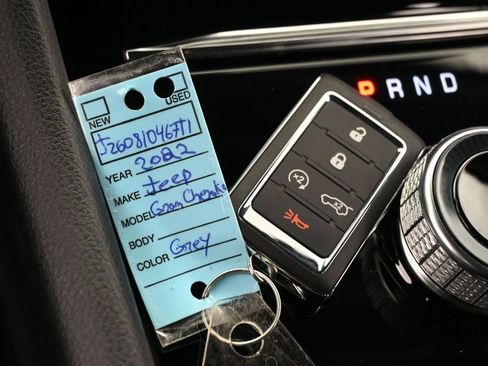 Used 2022 Jeep Grand Cherokee L Limited RWD image 31