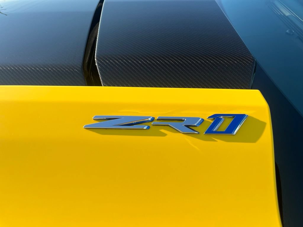 Used 2019 Chevrolet Corvette ZR1 w/ Chrome Badge Package RWD image 27