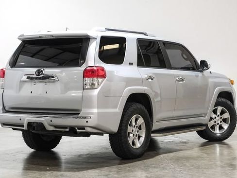 Used 2013 Toyota 4Runner SR5 RWD image 12