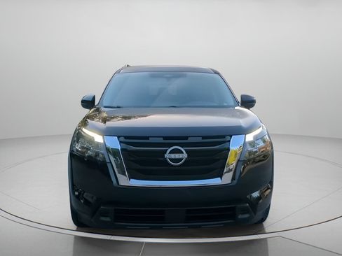 Used 2024 Nissan Pathfinder SV FWD image 7