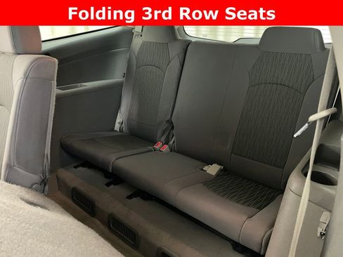 Used 2015 Chevrolet Traverse LS w/ LPO, 'HIT The Road' Package FWD image 9