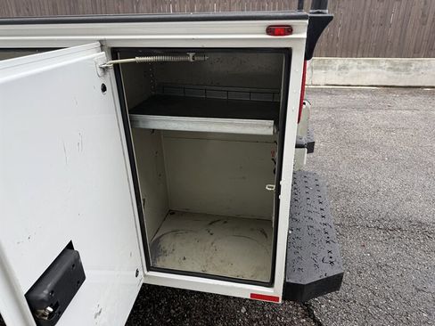 Used 2020 Ford F350 XL w/ Power Equipment Group image 36