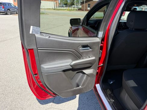 New 2026 GMC Canyon Elevation w/ Convenience Package image 23