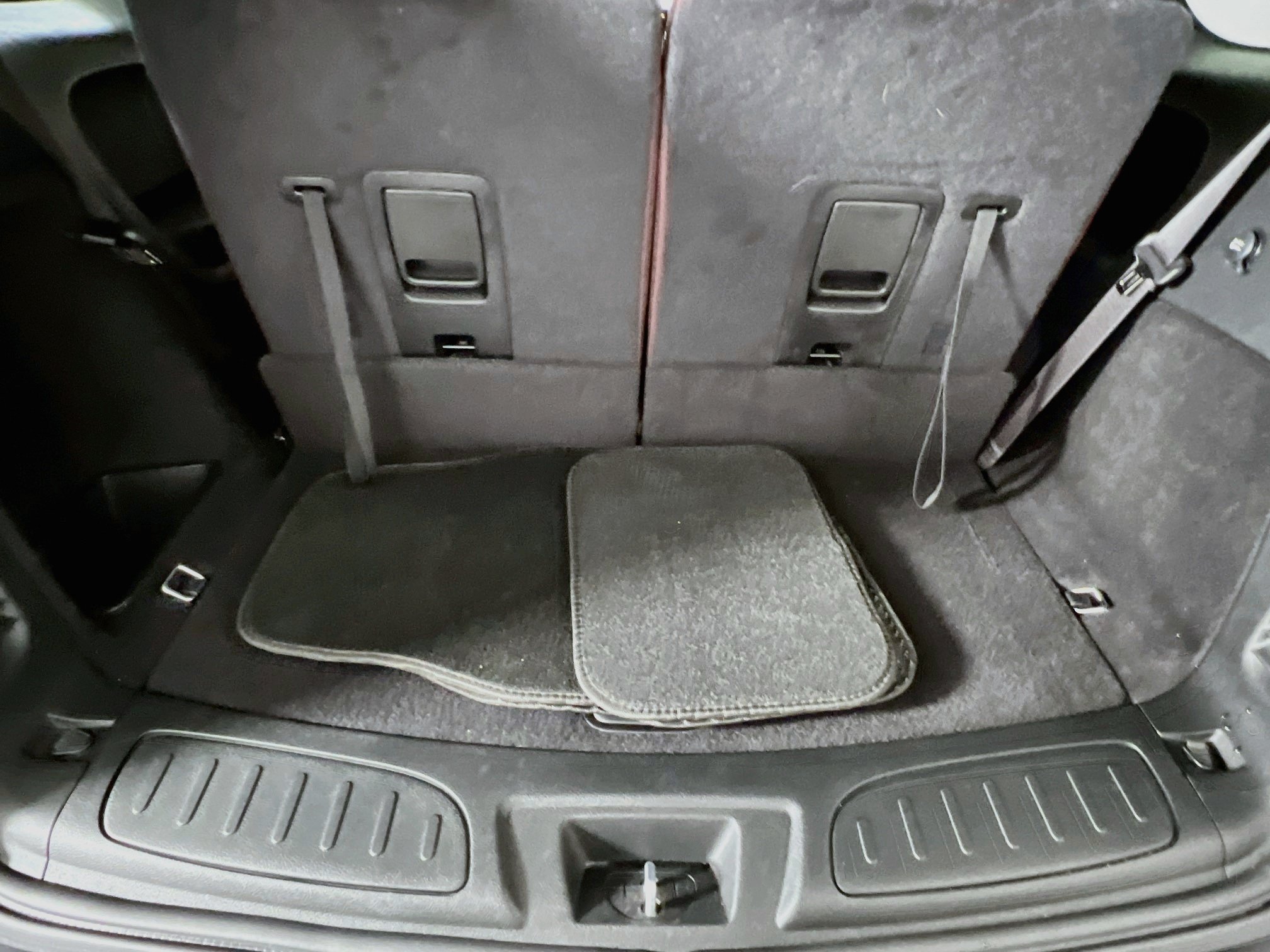 Used 2023 Dodge Durango R/T AWD/4WD image 26
