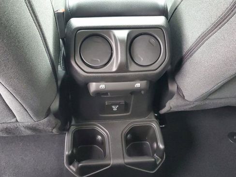 New 2026 Jeep Gladiator Sport image 12