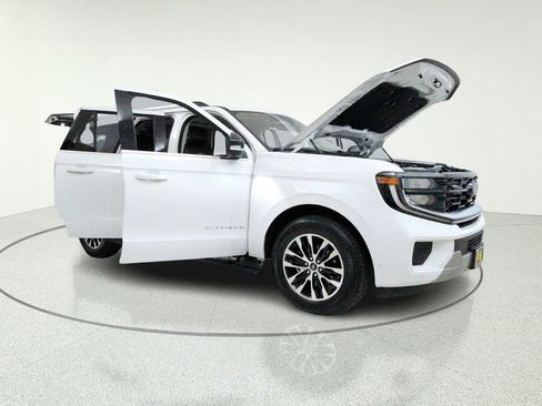 Used 2025 Ford Expedition Max Platinum AWD/4WD image 11