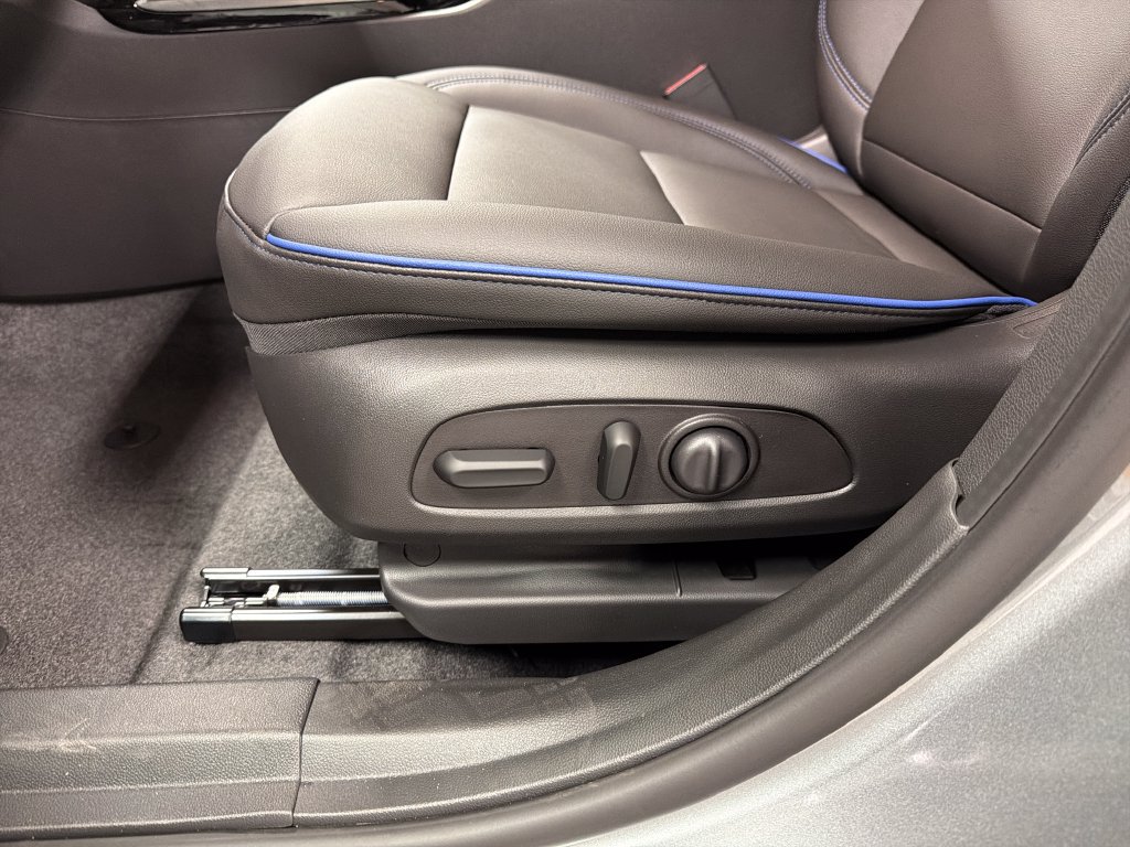 New 2026 Buick Envista Sport Touring w/ Convenience I Package FWD image 23