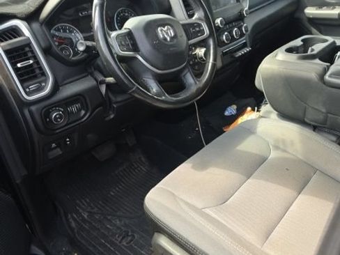 Used 2019 RAM 1500 Big Horn AWD/4WD image 3