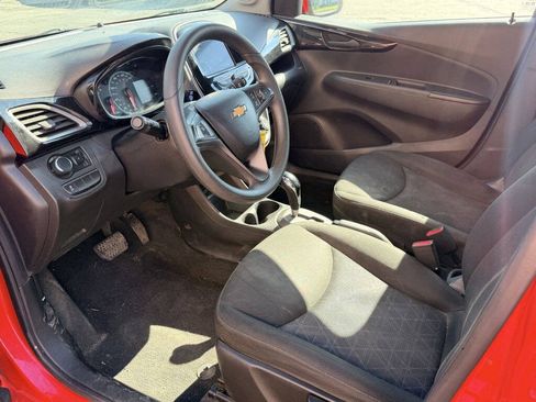 Used 2021 Chevrolet Spark LT FWD image 9