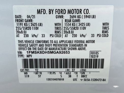 Used 2021 Ford Explorer XLT w/ Equipment Group 202A AWD/4WD image 22