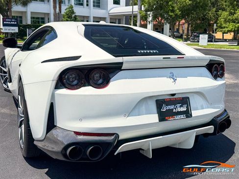 Used 2019 Ferrari 812 Superfast RWD image 46