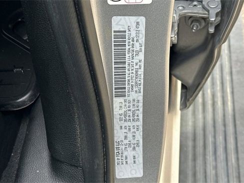 Used 2019 RAM 1500 Limited image 32