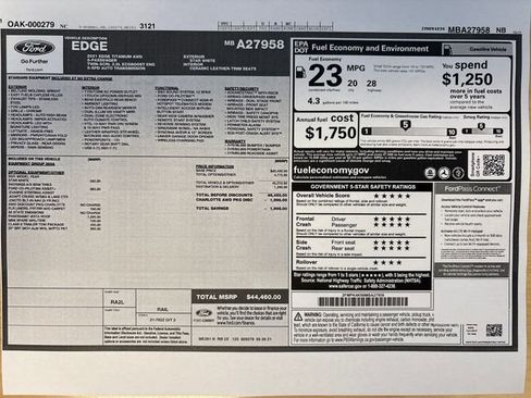 Used 2021 Ford Edge Titanium w/ Class II Trailer Tow Package image 65