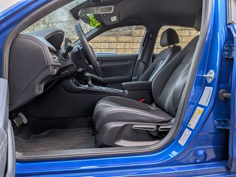 Used 2022 Honda Civic Sport image 12