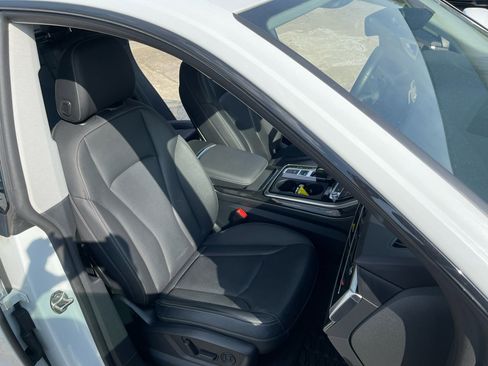 Used 2019 Audi Q8 Premium Plus image 20