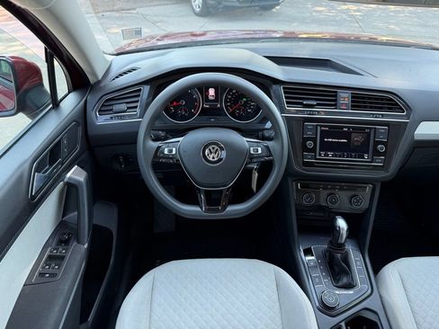 Used 2018 Volkswagen Tiguan S AWD/4WD image 2