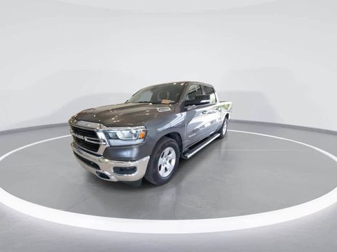 Used 2019 RAM 1500 Big Horn AWD/4WD image 4