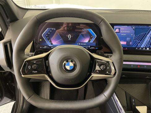 Used 2025 BMW X3 xDrive30i w/ Premium Package image 17