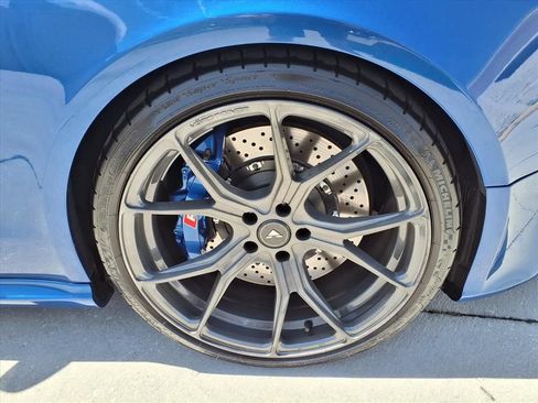 Used 2015 Audi RS 5 Coupe w/ Black Optic Plus Package AWD/4WD image 7