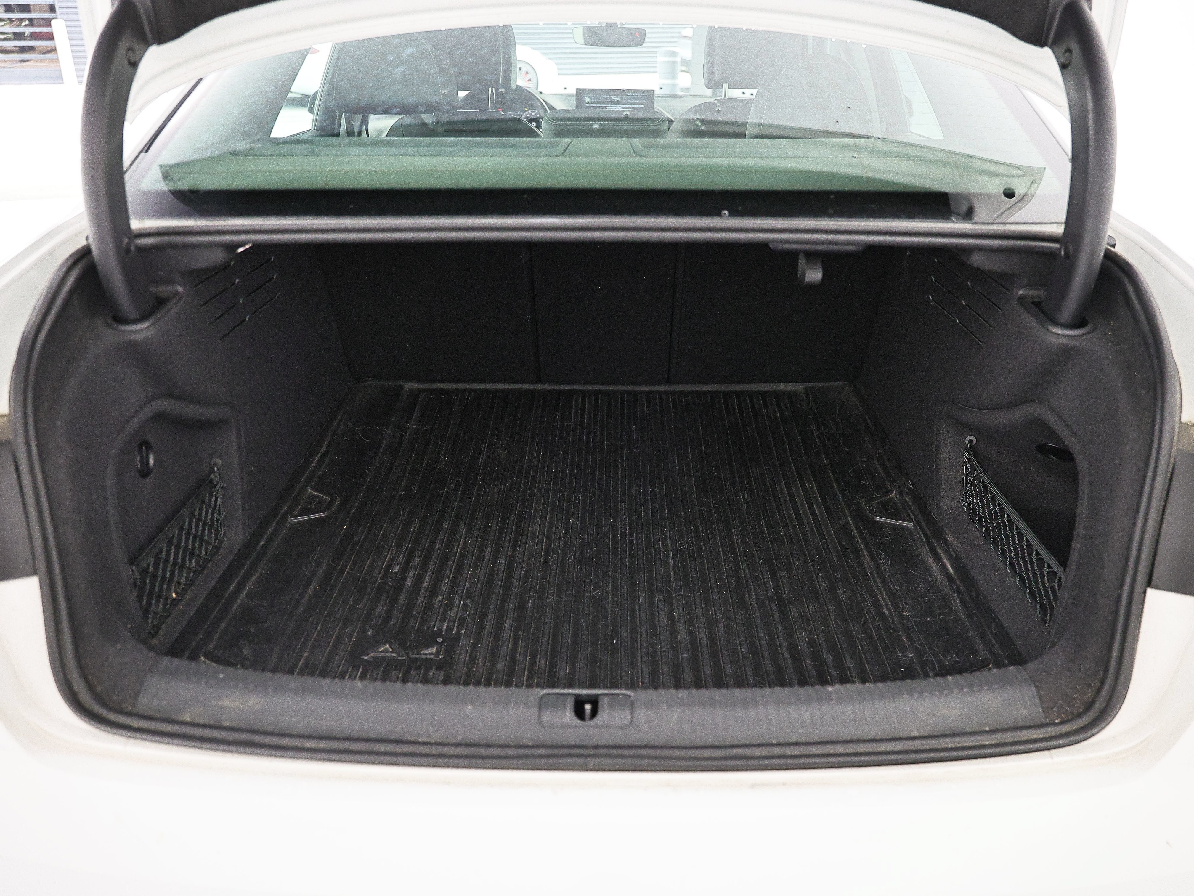 Used 2022 Audi A4 2.0T Premium Plus AWD/4WD image 30