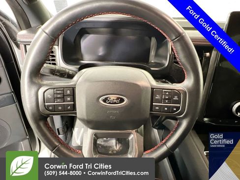 Used 2024 Ford Expedition Max Limited image 8