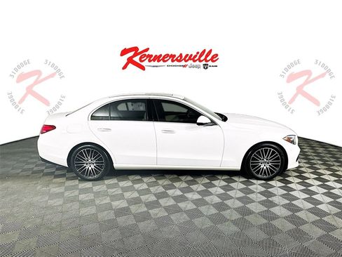 Used 2023 Mercedes-Benz C 300 4MATIC Sedan image 8